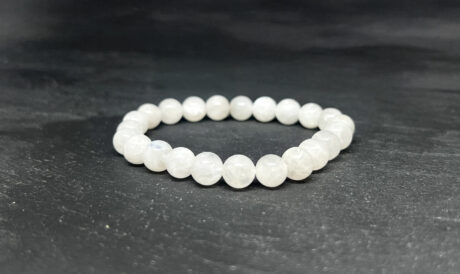 Noir-White-Moonstone-8mm